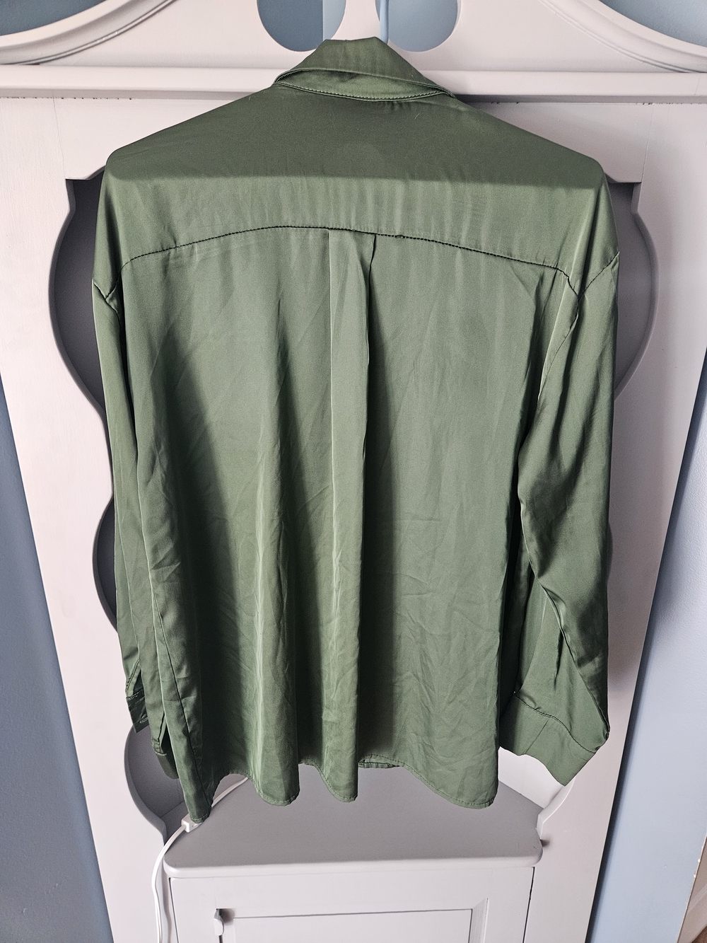 SHEIN Olive Green Women's Button-Up Blouse - Picture 2 of 5